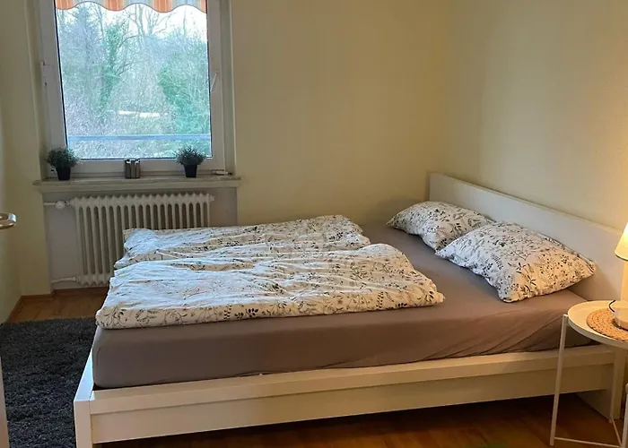 Séjour chez l'habitant Moderne Im Gruenen, Mit Park- Und Meer-naehe