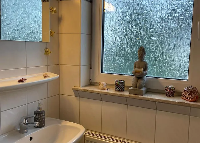 Séjour chez l'habitant Moderne Im Gruenen, Mit Park- Und Meer-naehe