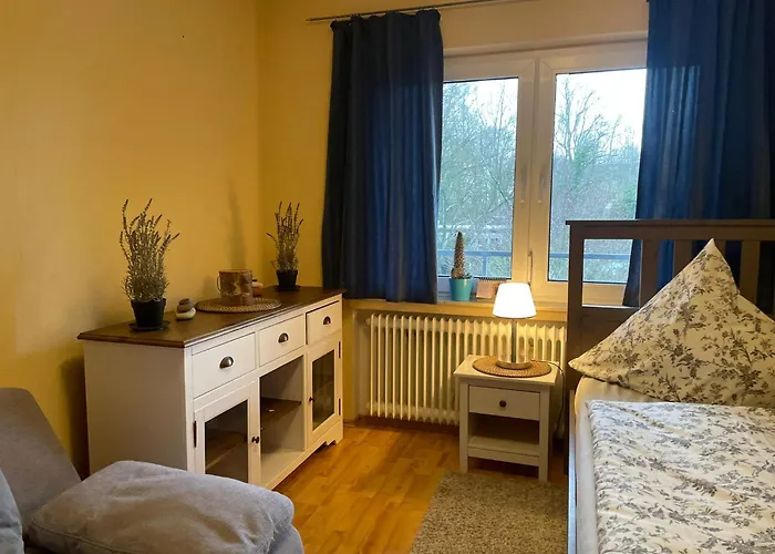 Moderne Im Gruenen, Mit Park- Und Meer-naehe Séjour chez l'habitant
